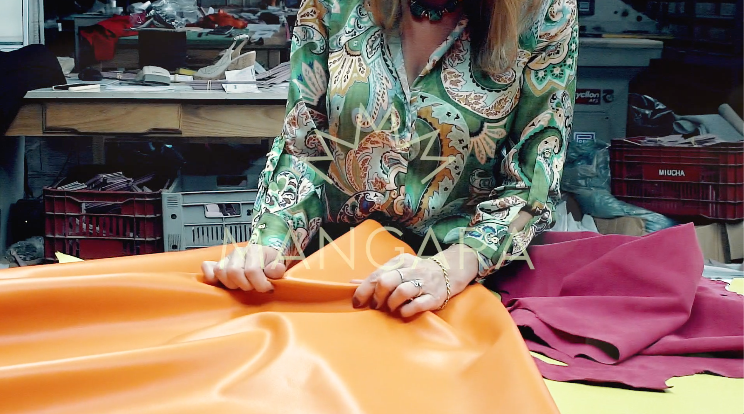 Slow Fashion, Real Leather: Can They Coexist? Absolutely